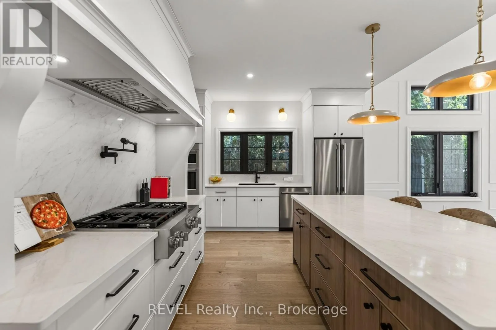 64 BAY BERRY LANE