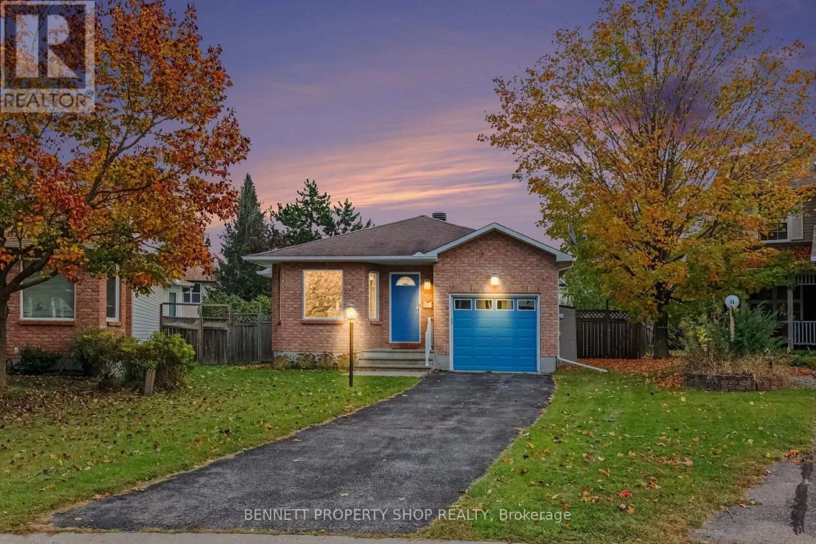 13 CANDOW CRESCENT