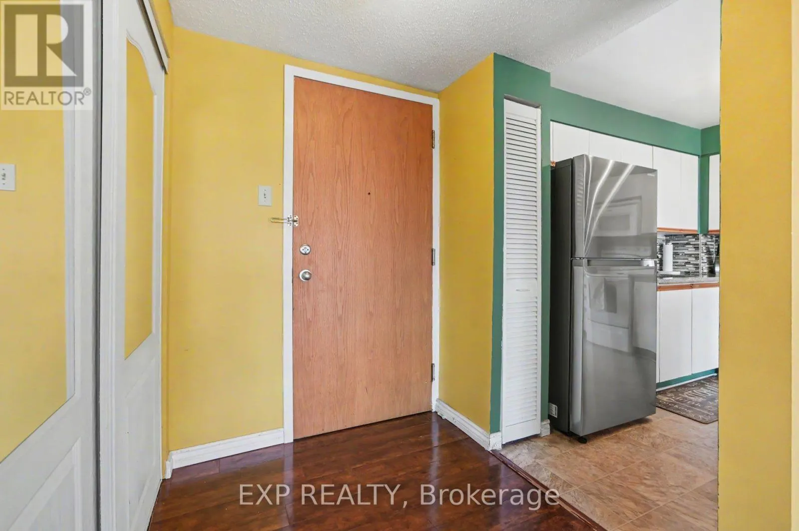 1101 - 960 TERON ROAD