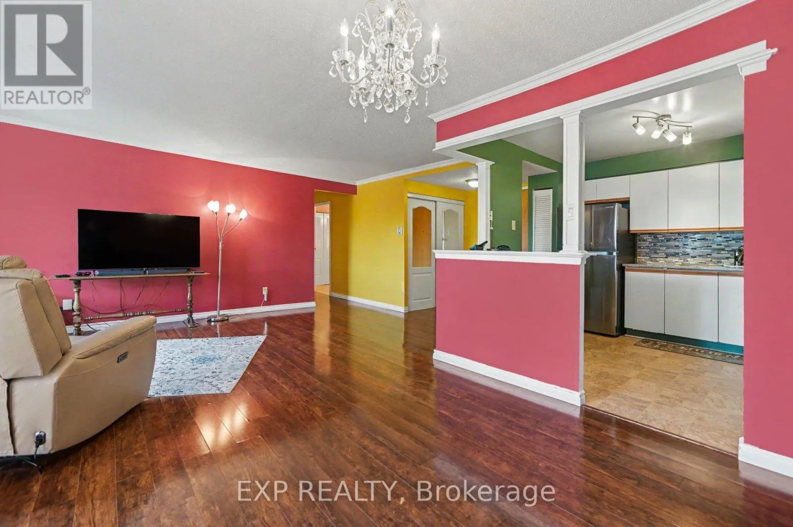 1101 - 960 TERON ROAD