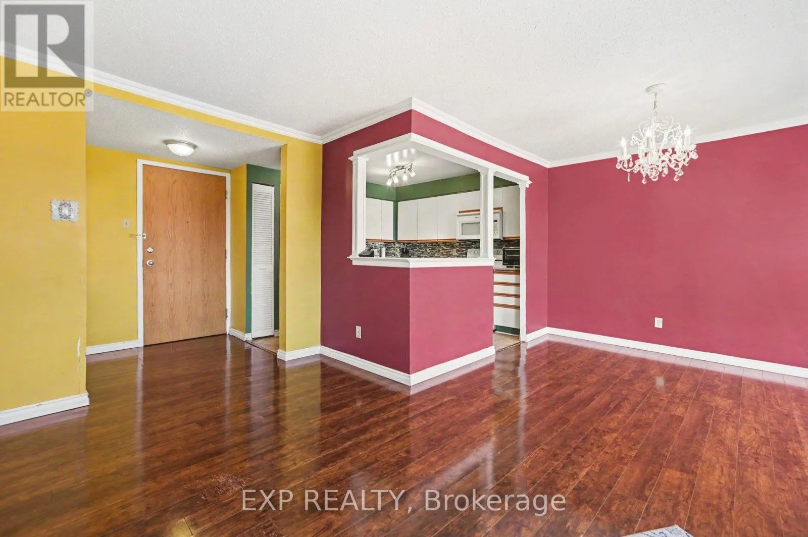 1101 - 960 TERON ROAD