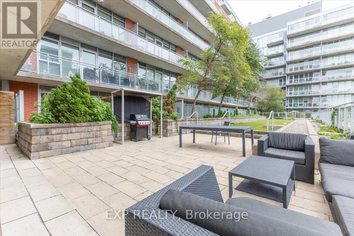 641 - 340 MCLEOD STREET