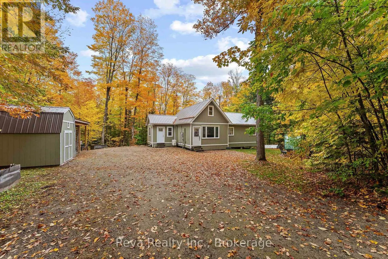 595 OLD DIAMOND LAKE ROAD