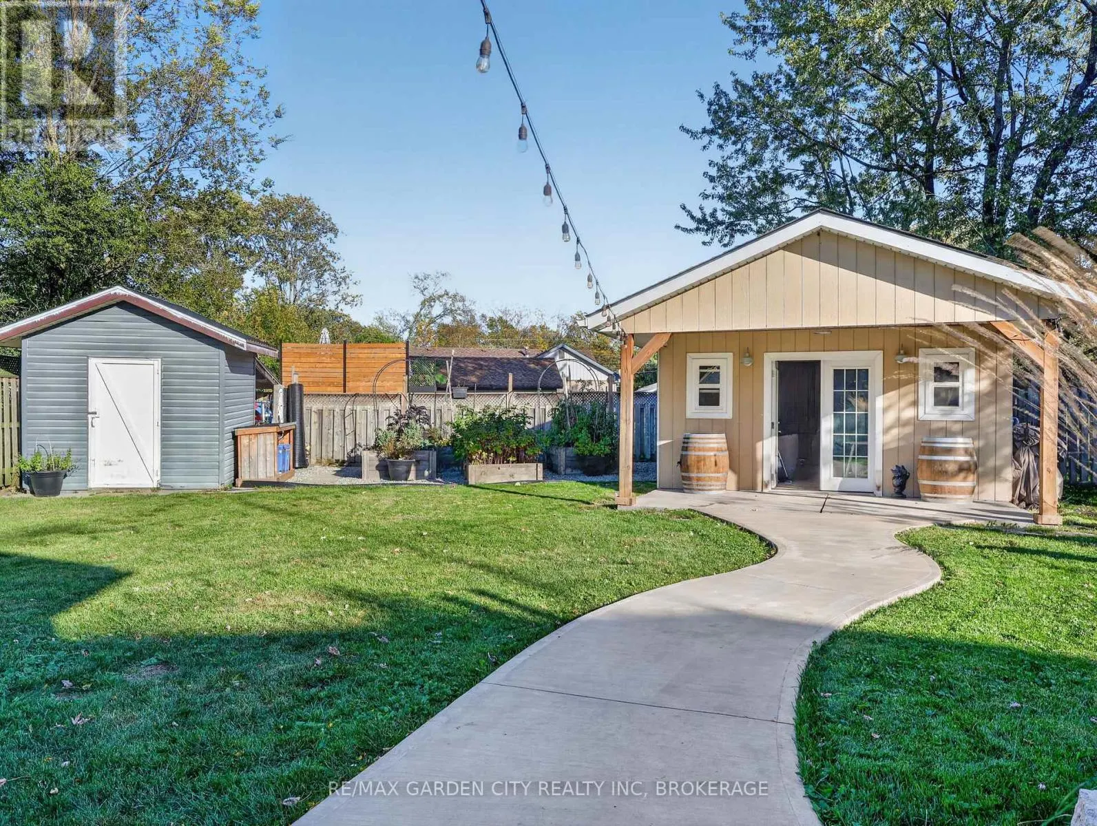 2506 CORAL AVENUE