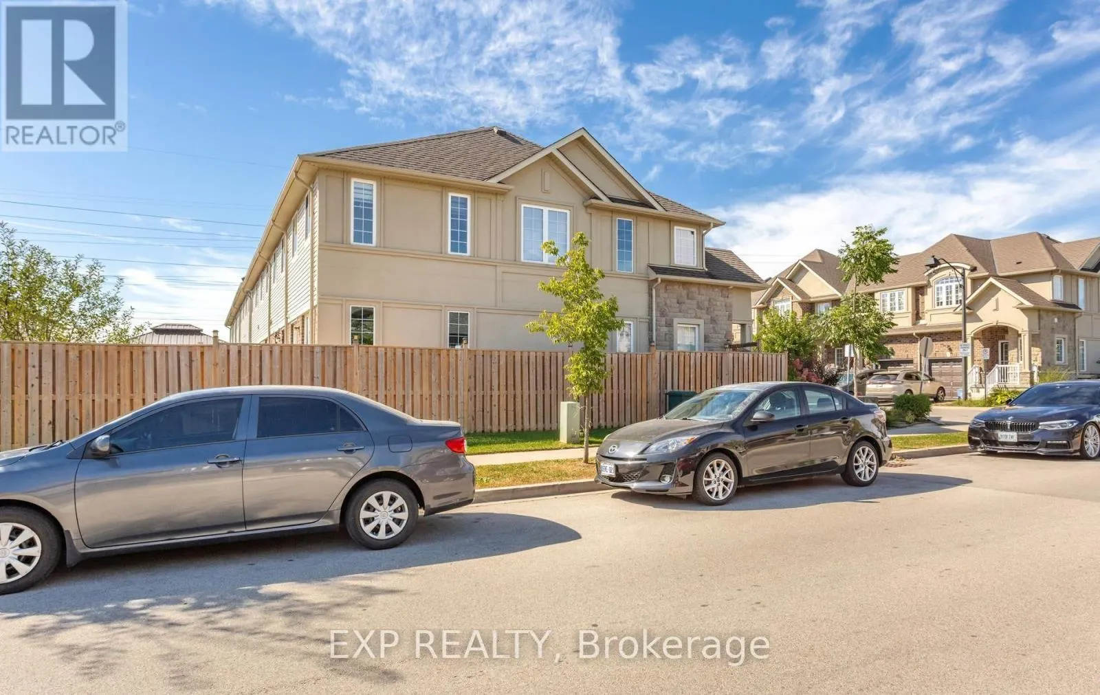 10 - 47 MADONNA DRIVE