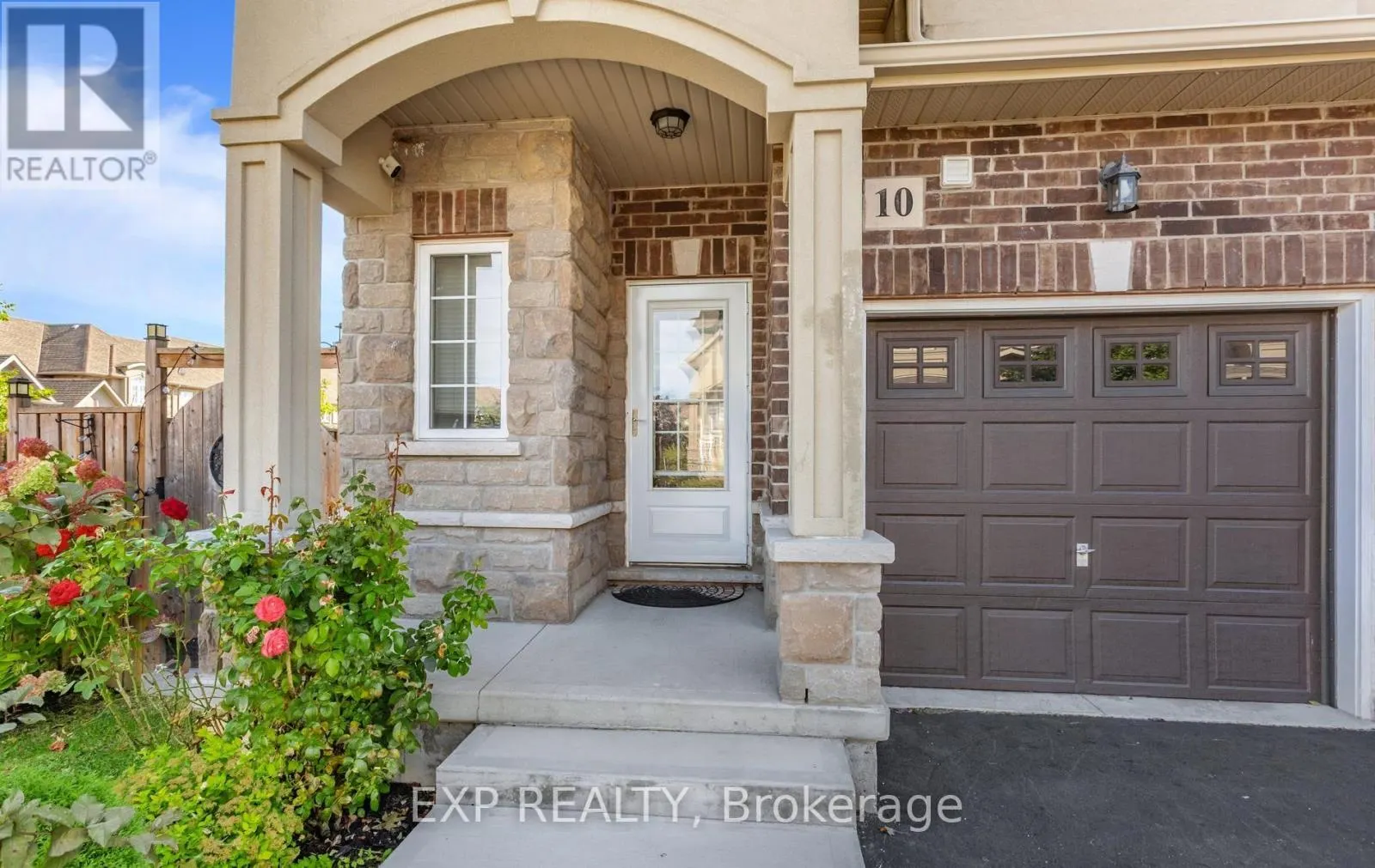 10 - 47 MADONNA DRIVE