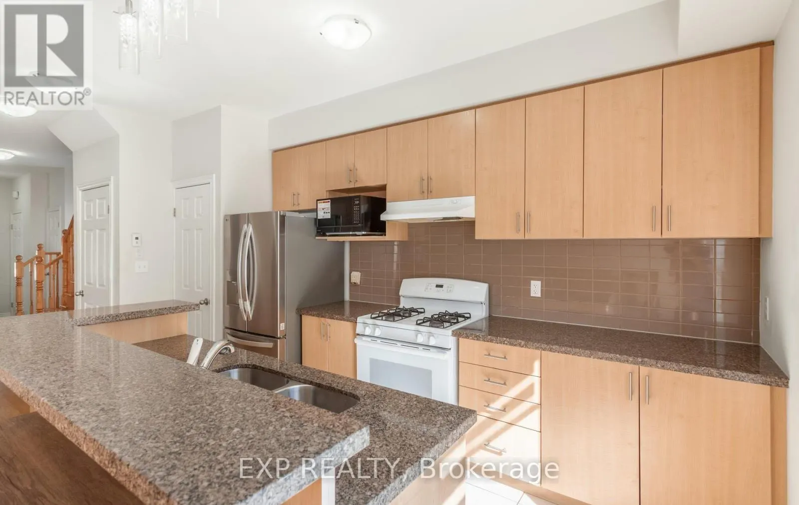 10 - 47 MADONNA DRIVE