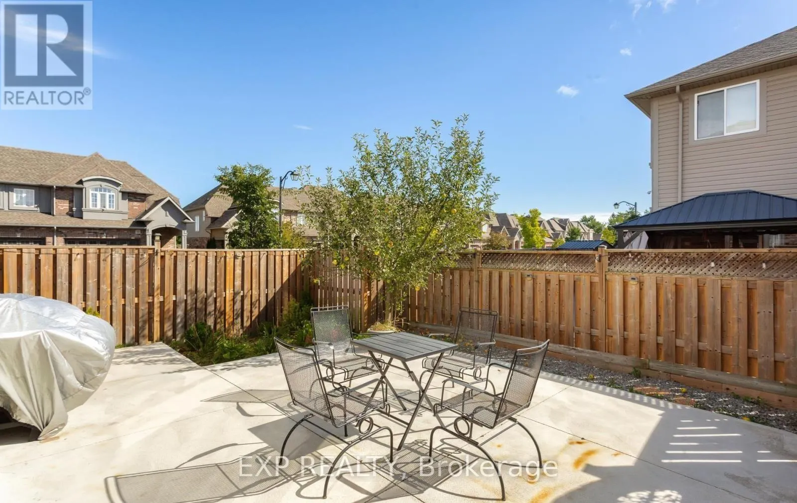 10 - 47 MADONNA DRIVE
