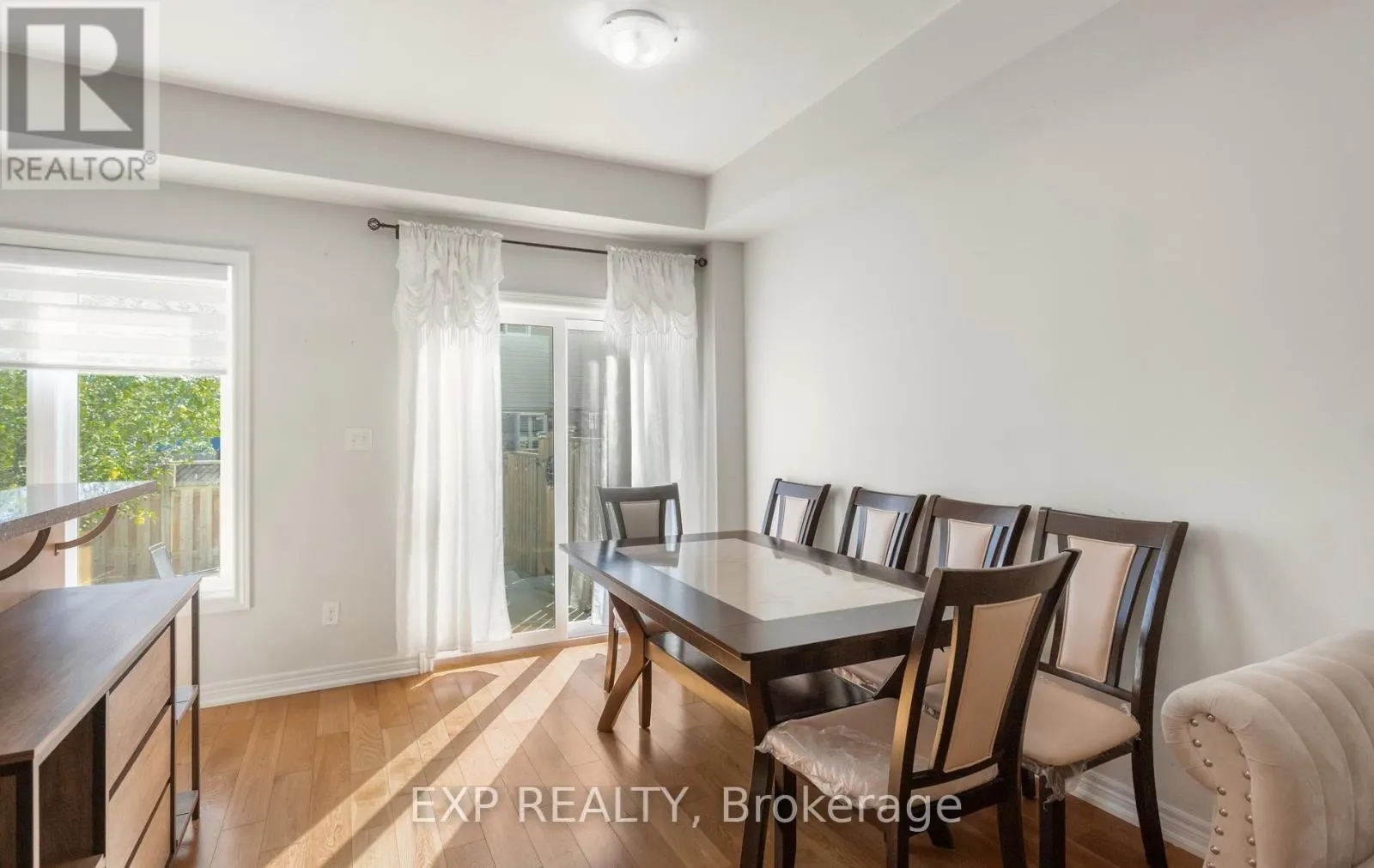 10 - 47 MADONNA DRIVE