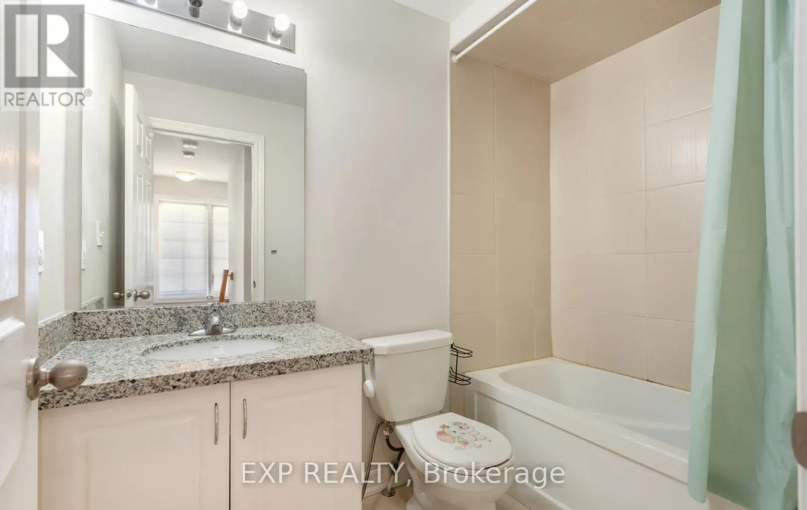 10 - 47 MADONNA DRIVE