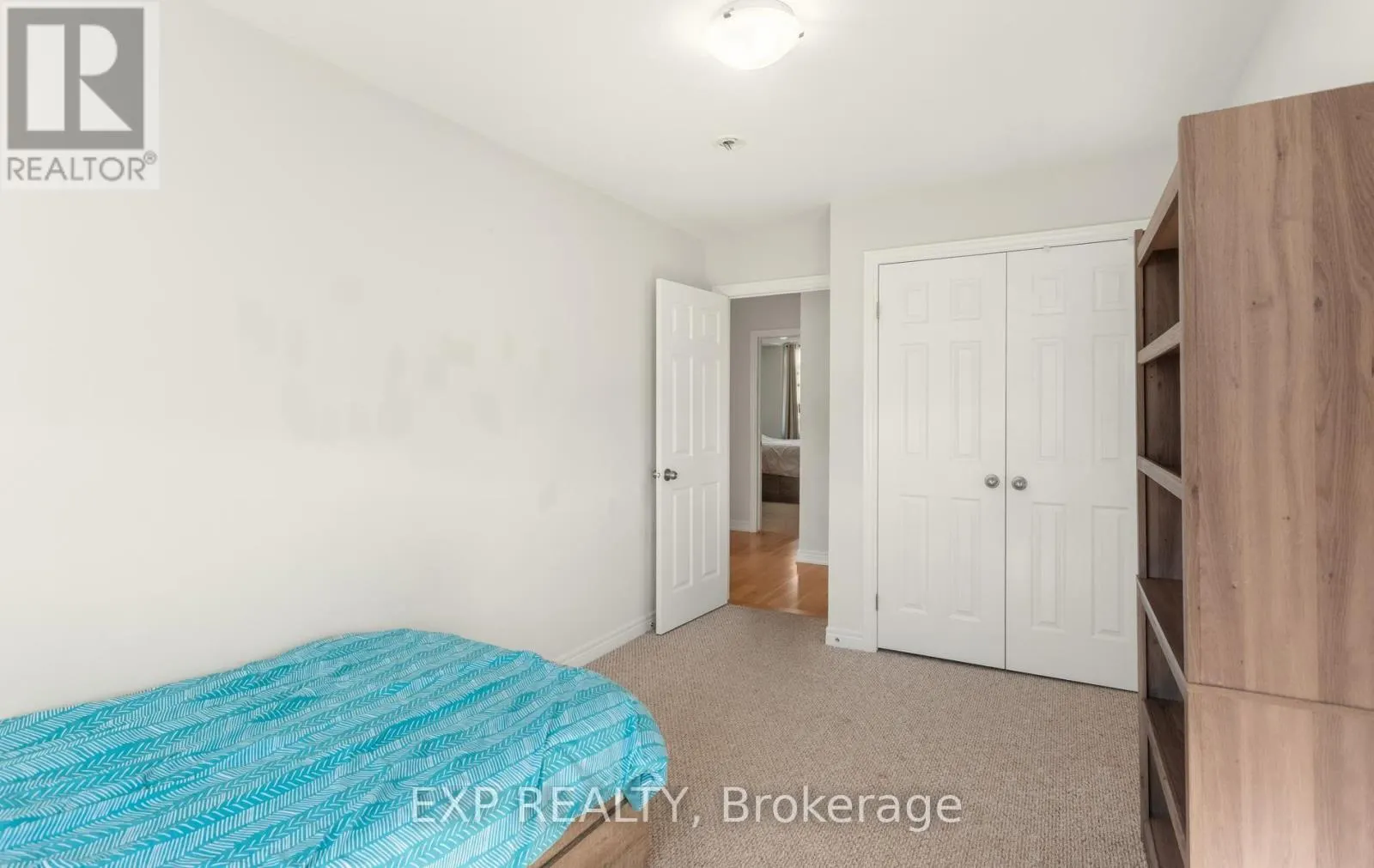 10 - 47 MADONNA DRIVE