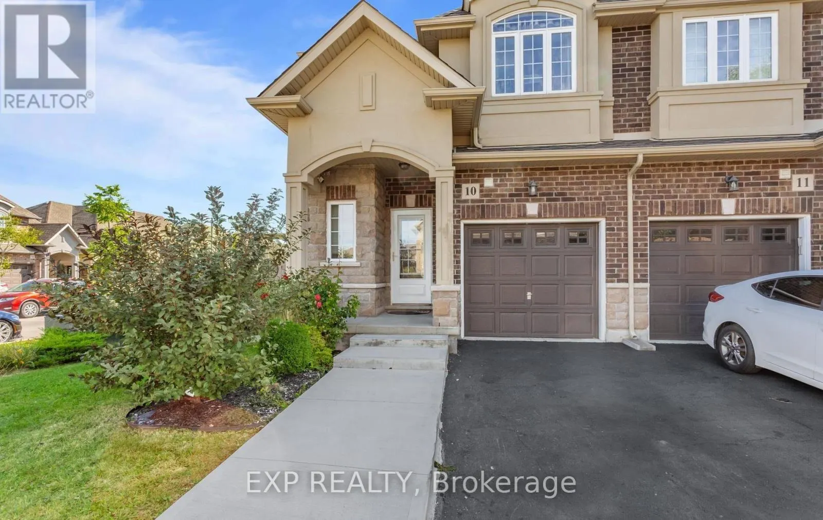 10 - 47 MADONNA DRIVE