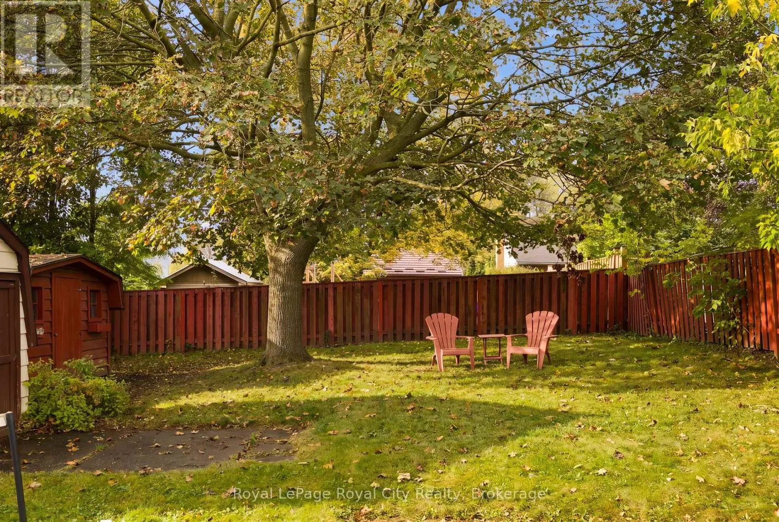 166 VICTORIA ROAD N