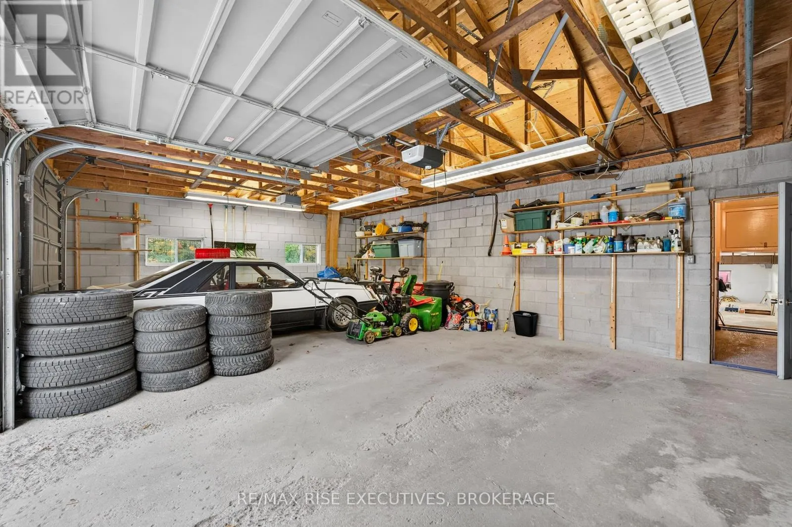 2345 LEEMAN ROAD