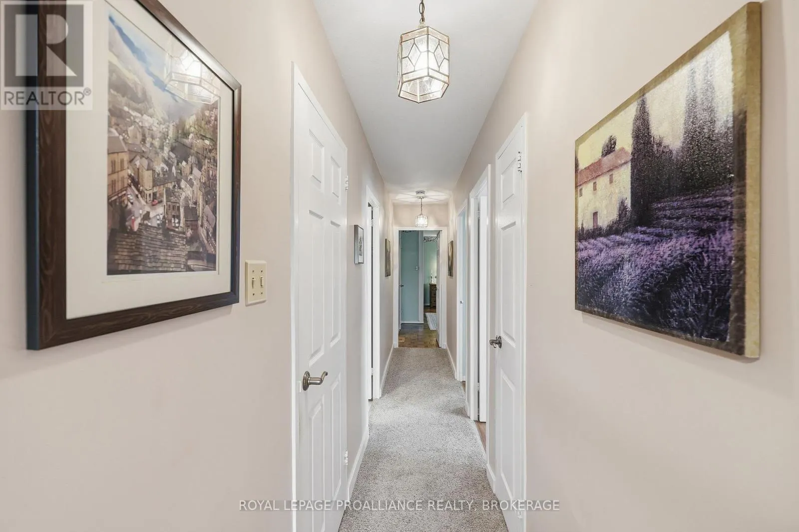 806 - 2 MOWAT AVENUE #806