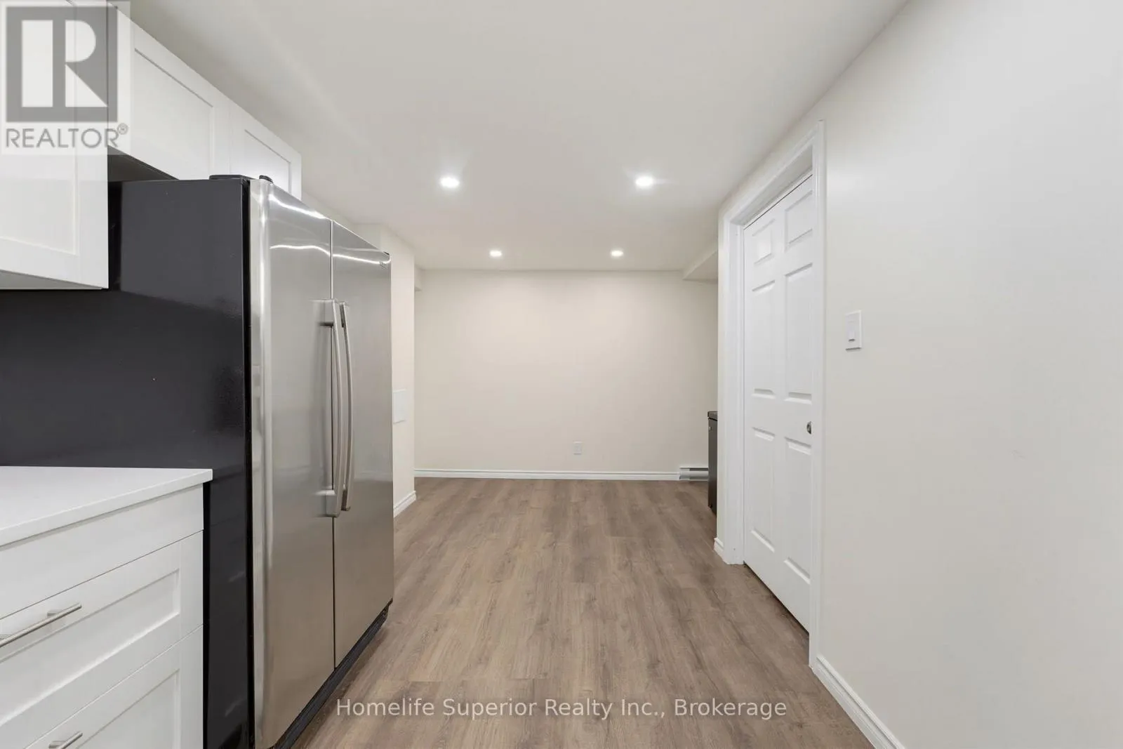 41 WILTSHIRE DRIVE N