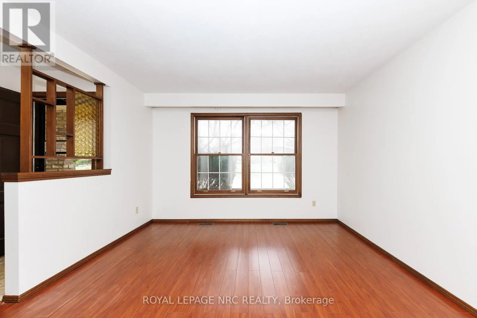 105 HILLVIEW ROAD