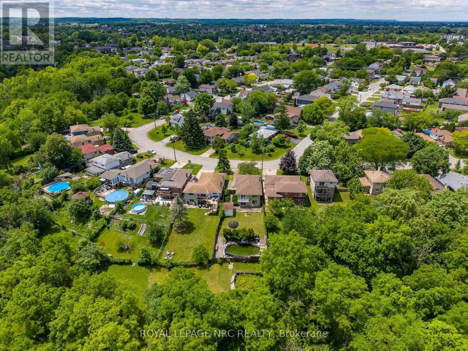 105 HILLVIEW ROAD