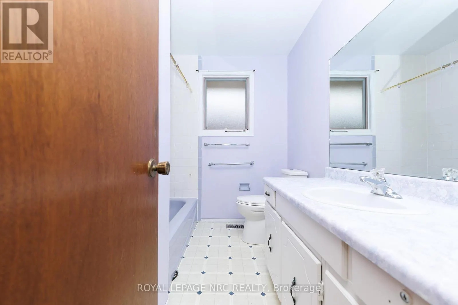 105 HILLVIEW ROAD