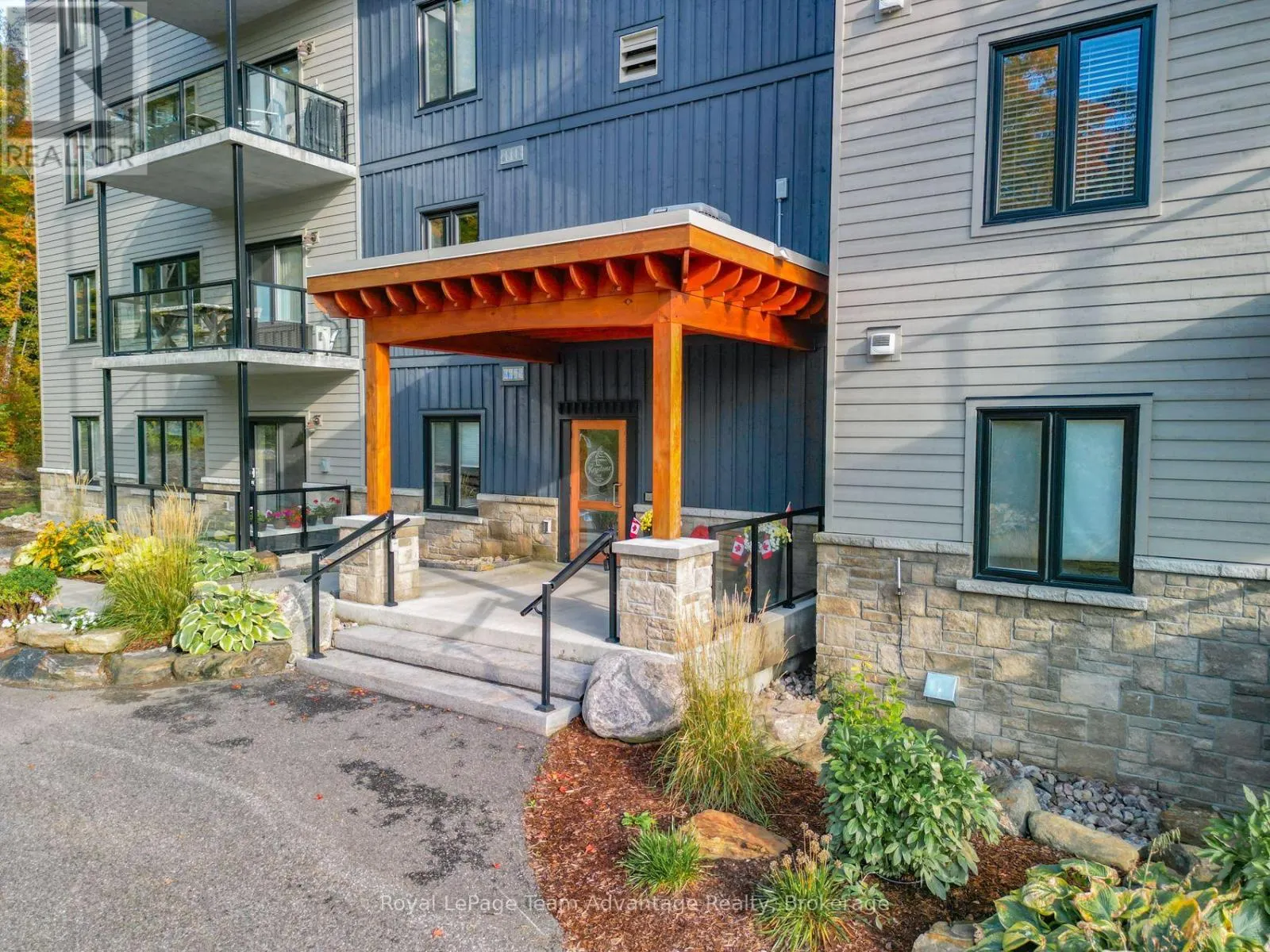 303 - 11B SALT DOCK ROAD #303