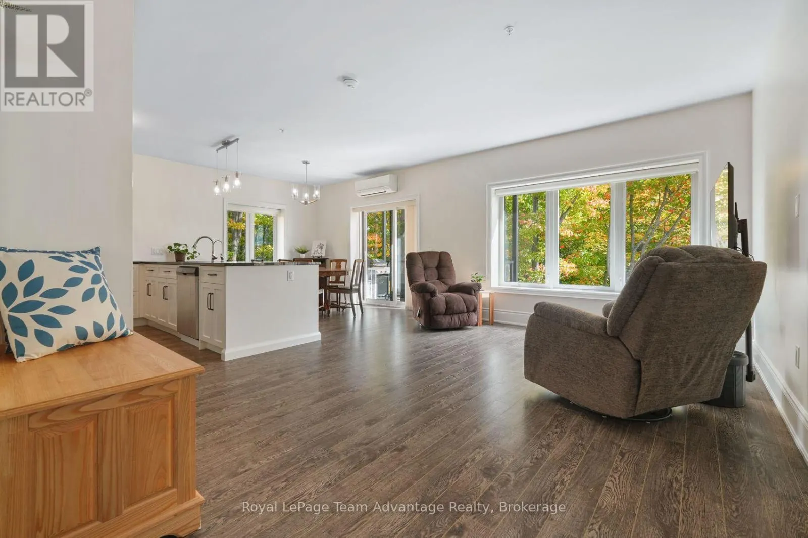 303 - 11B SALT DOCK ROAD #303