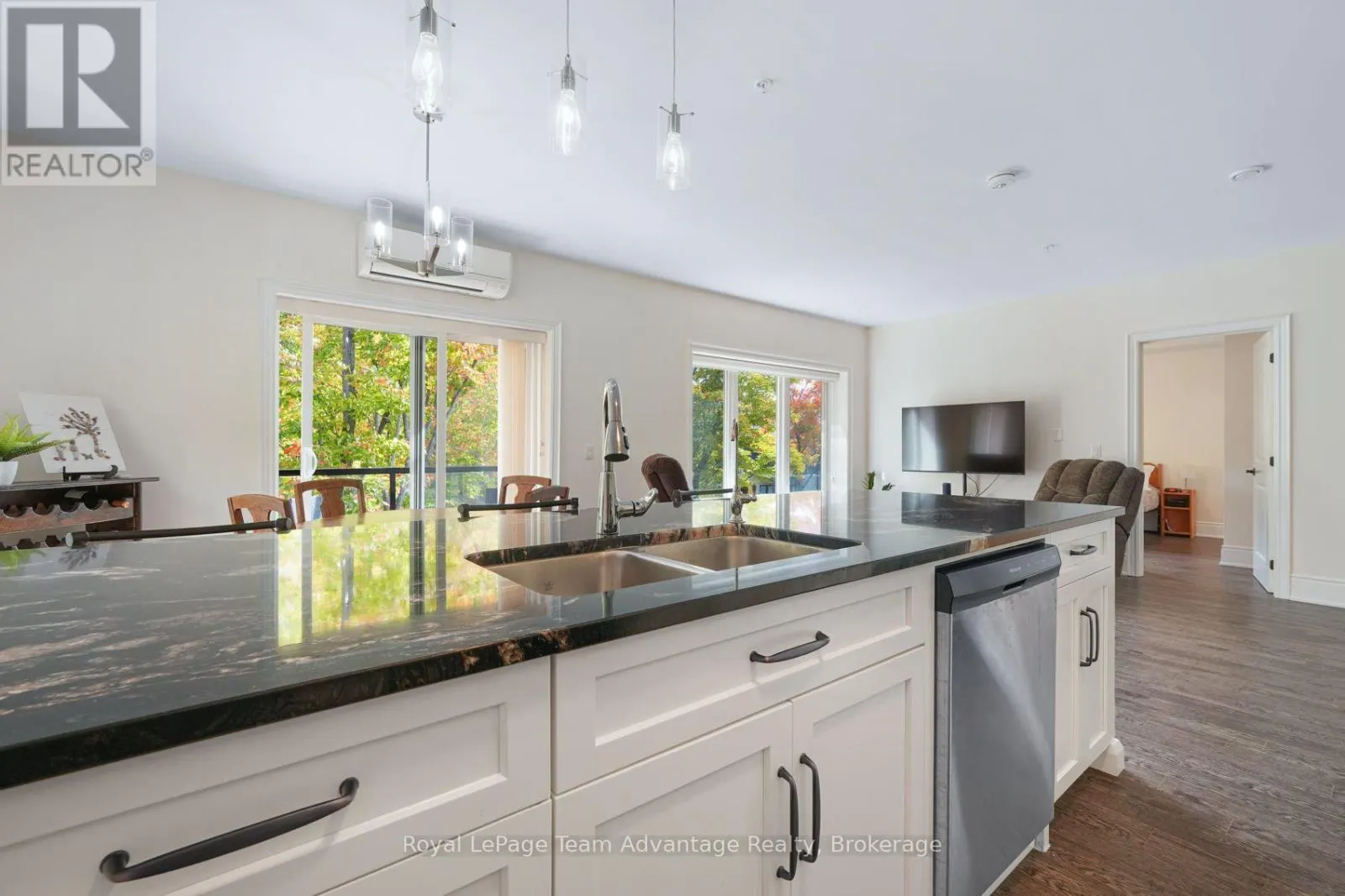 303 - 11B SALT DOCK ROAD #303