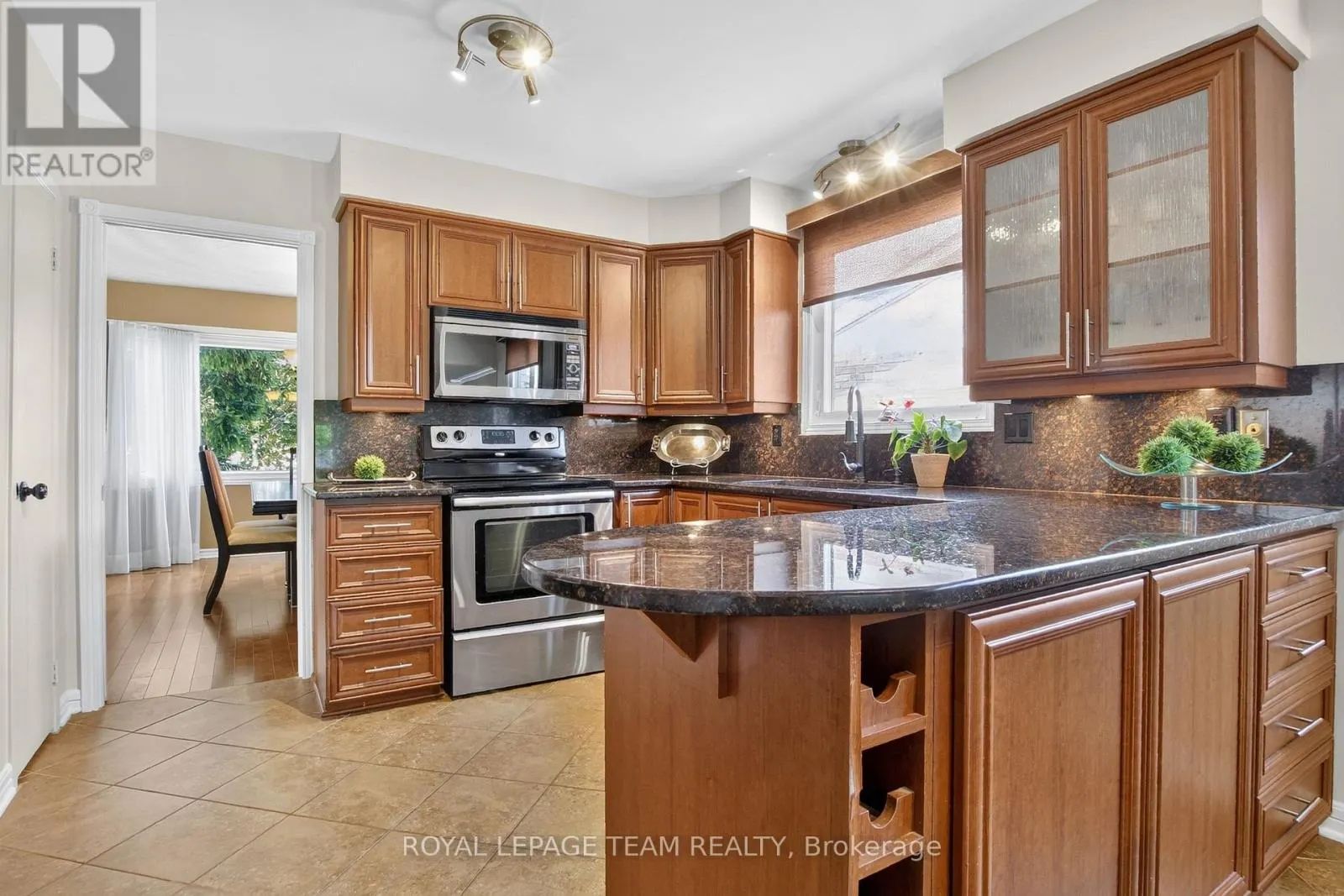 61 AMBERWOOD CRESCENT
