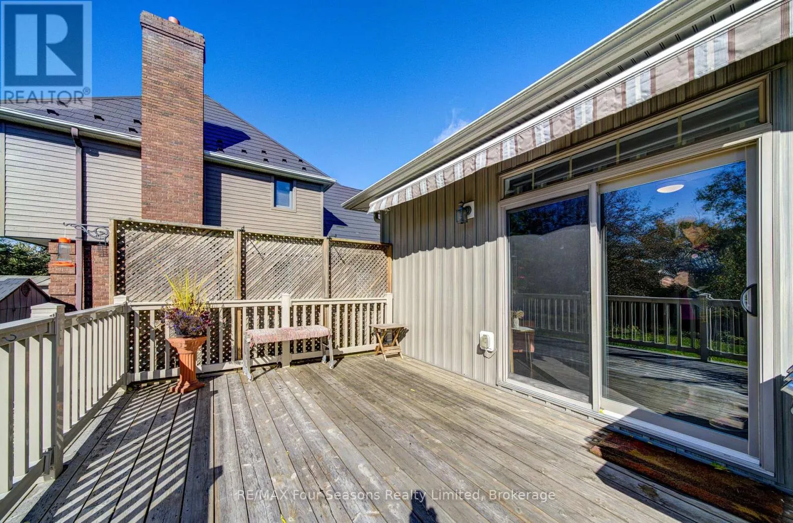 212 PEARSON STREET