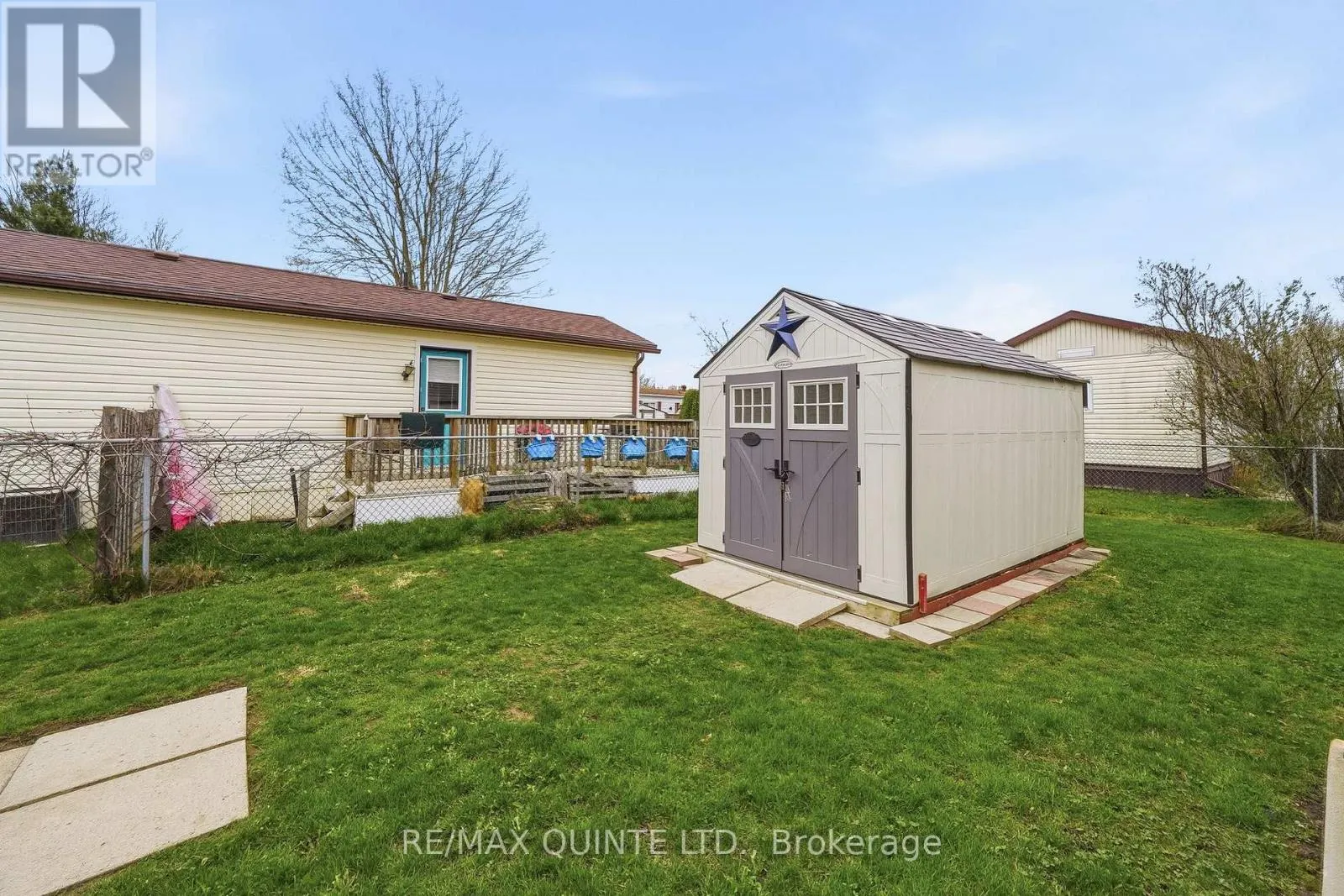 7 FINCH LANE