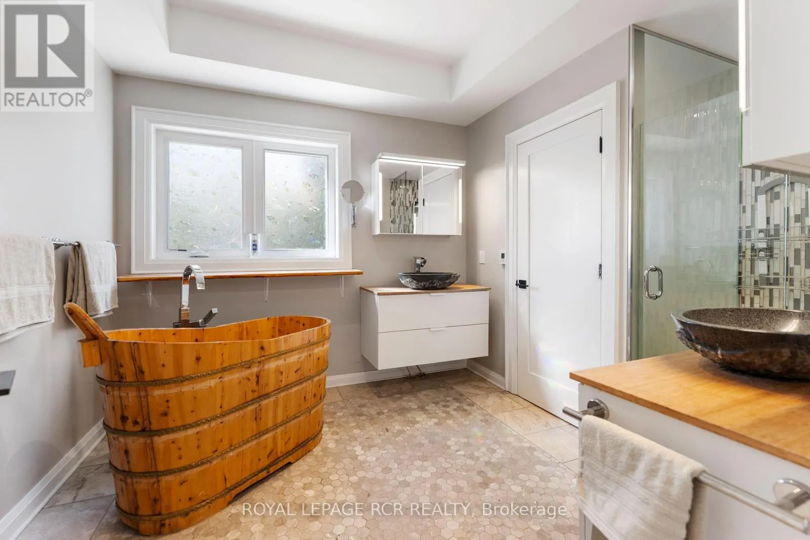 9121 ERIN-GARAFRAXA TOWNLINE