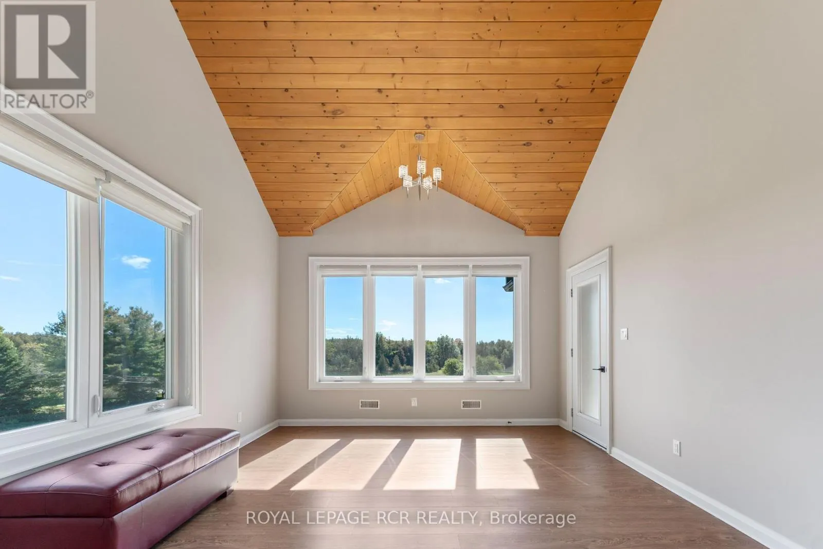 9121 ERIN-GARAFRAXA TOWNLINE