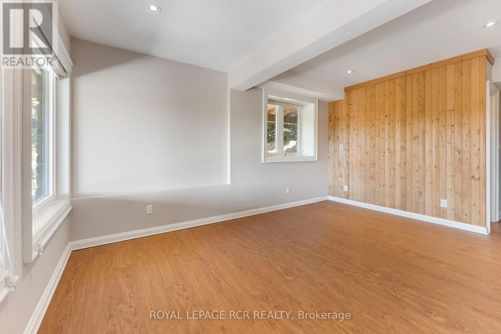 9121 ERIN-GARAFRAXA TOWNLINE