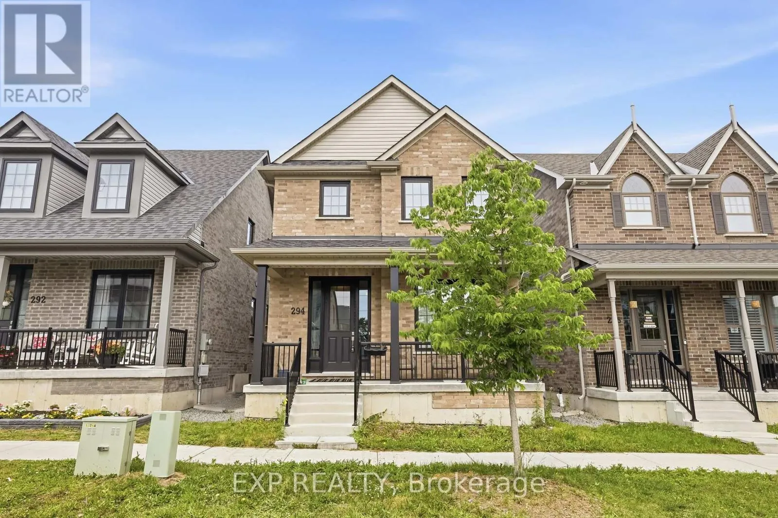 294 NOFTALL GARDENS