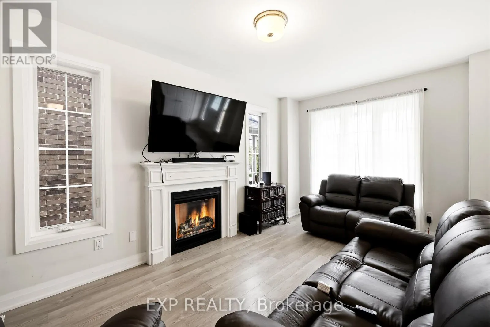 294 NOFTALL GARDENS