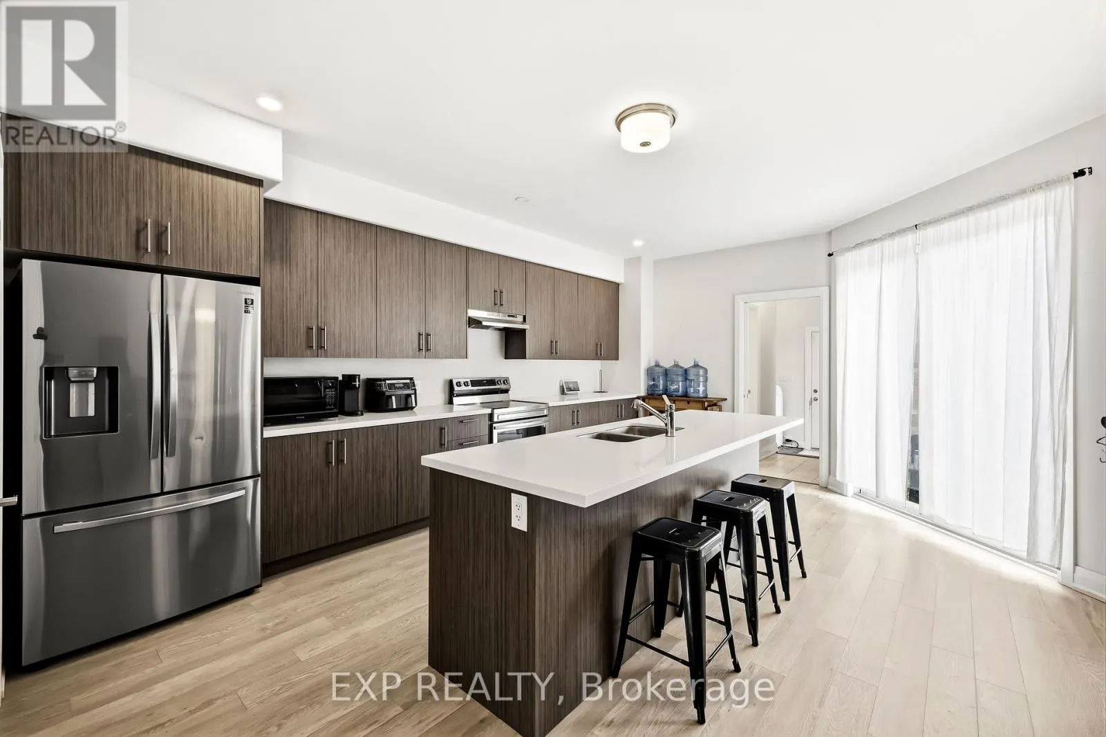 294 NOFTALL GARDENS