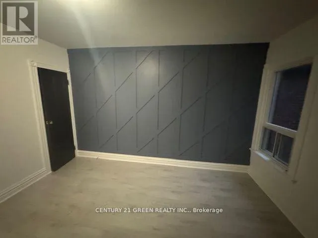 37 GLADSTONE AVENUE