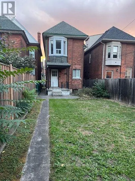 37 GLADSTONE AVENUE