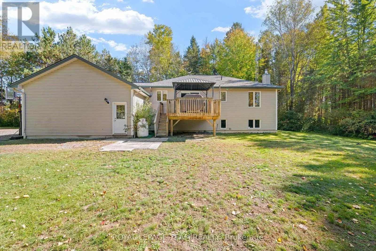 721 COUNTY RD. 18 ROAD