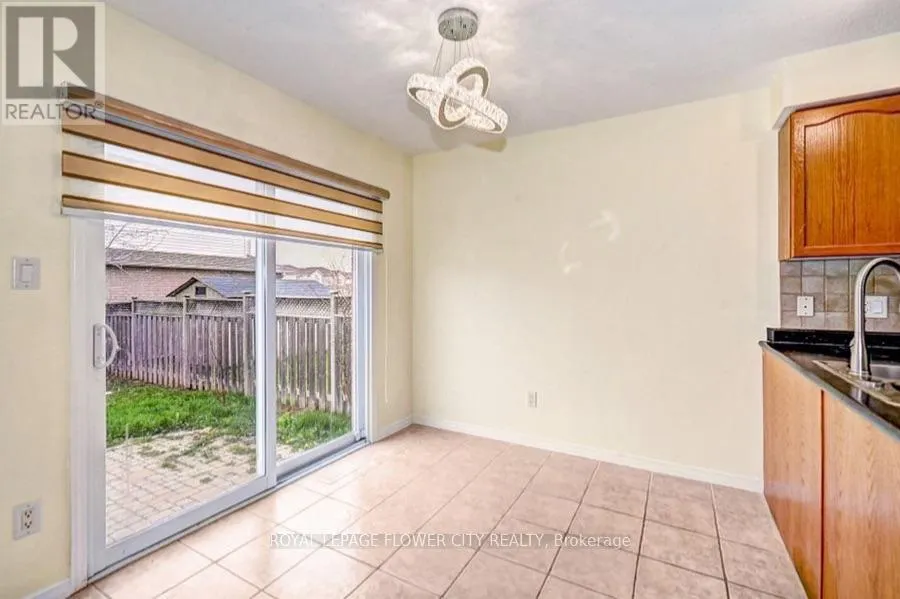 419 TEALBY CRESCENT