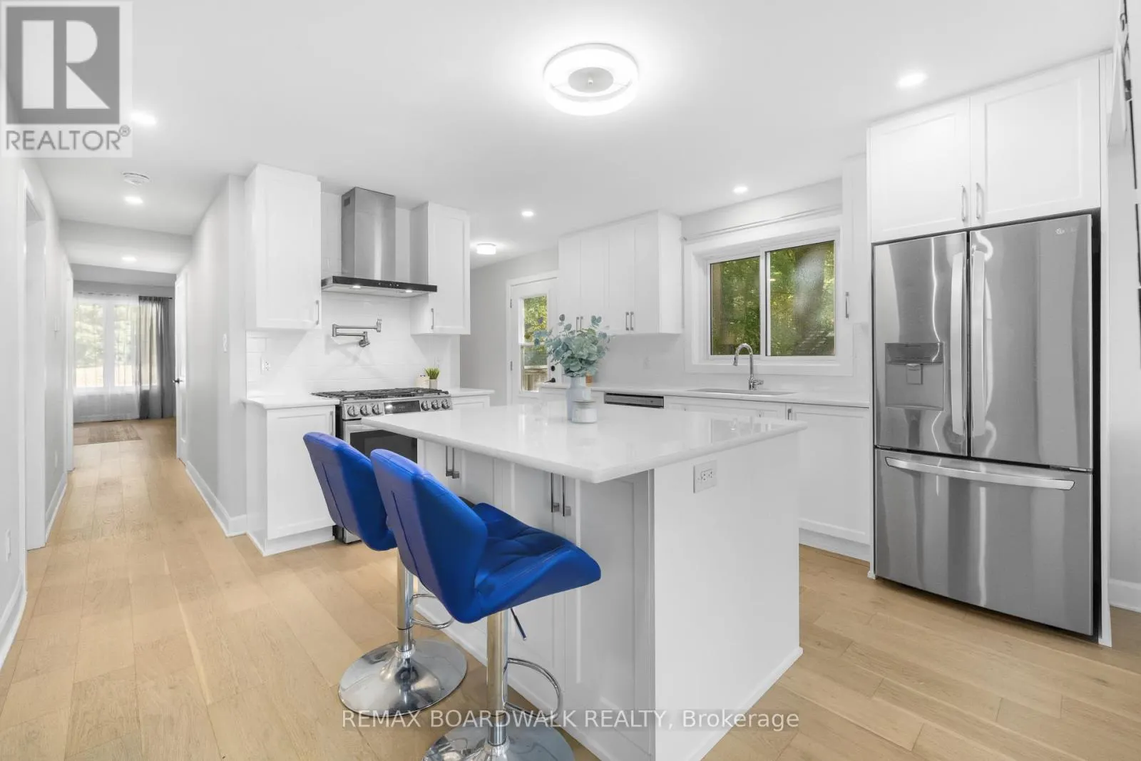 1312 BAYVIEW DRIVE