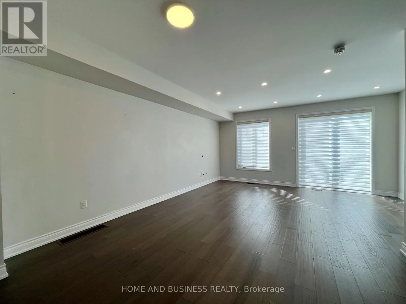 27 WALTERS LANE