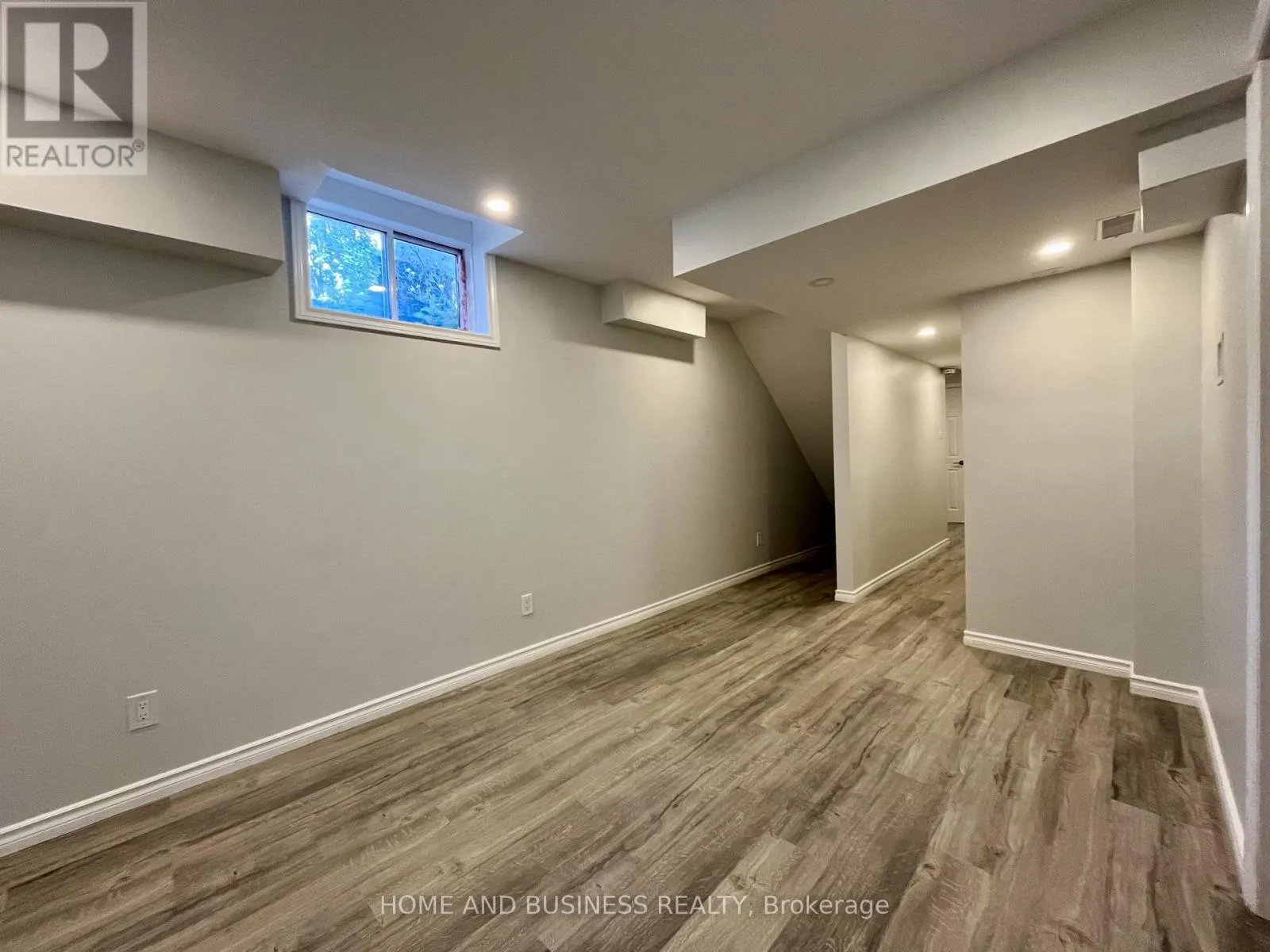 27 WALTERS LANE