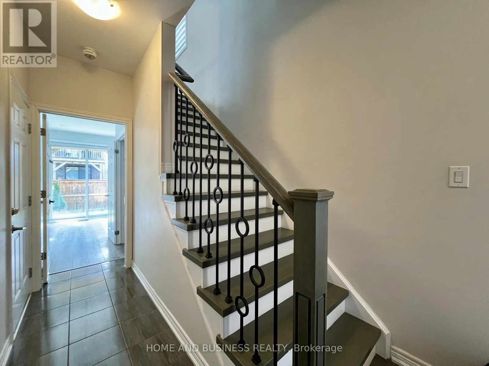 27 WALTERS LANE