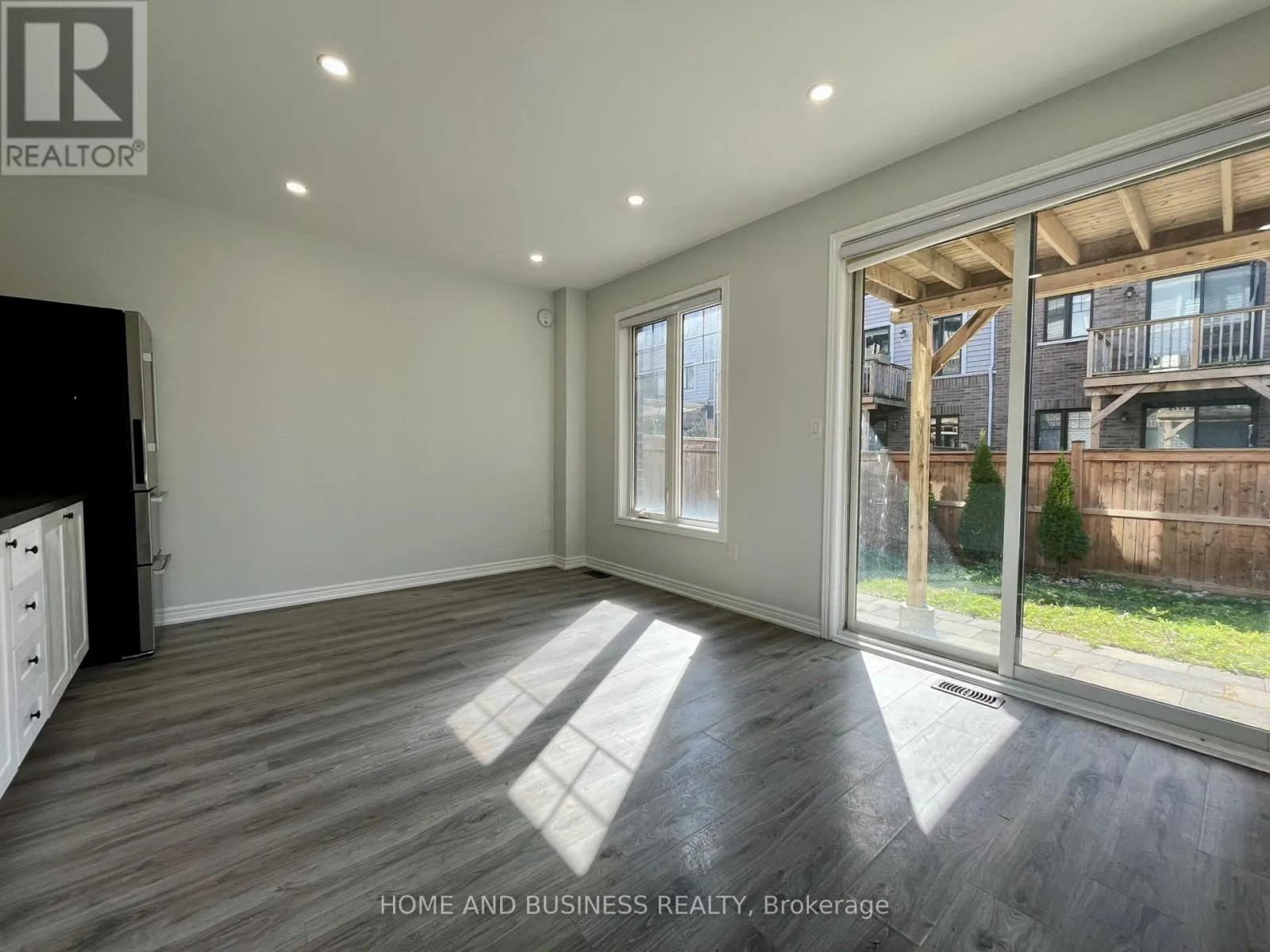 27 WALTERS LANE