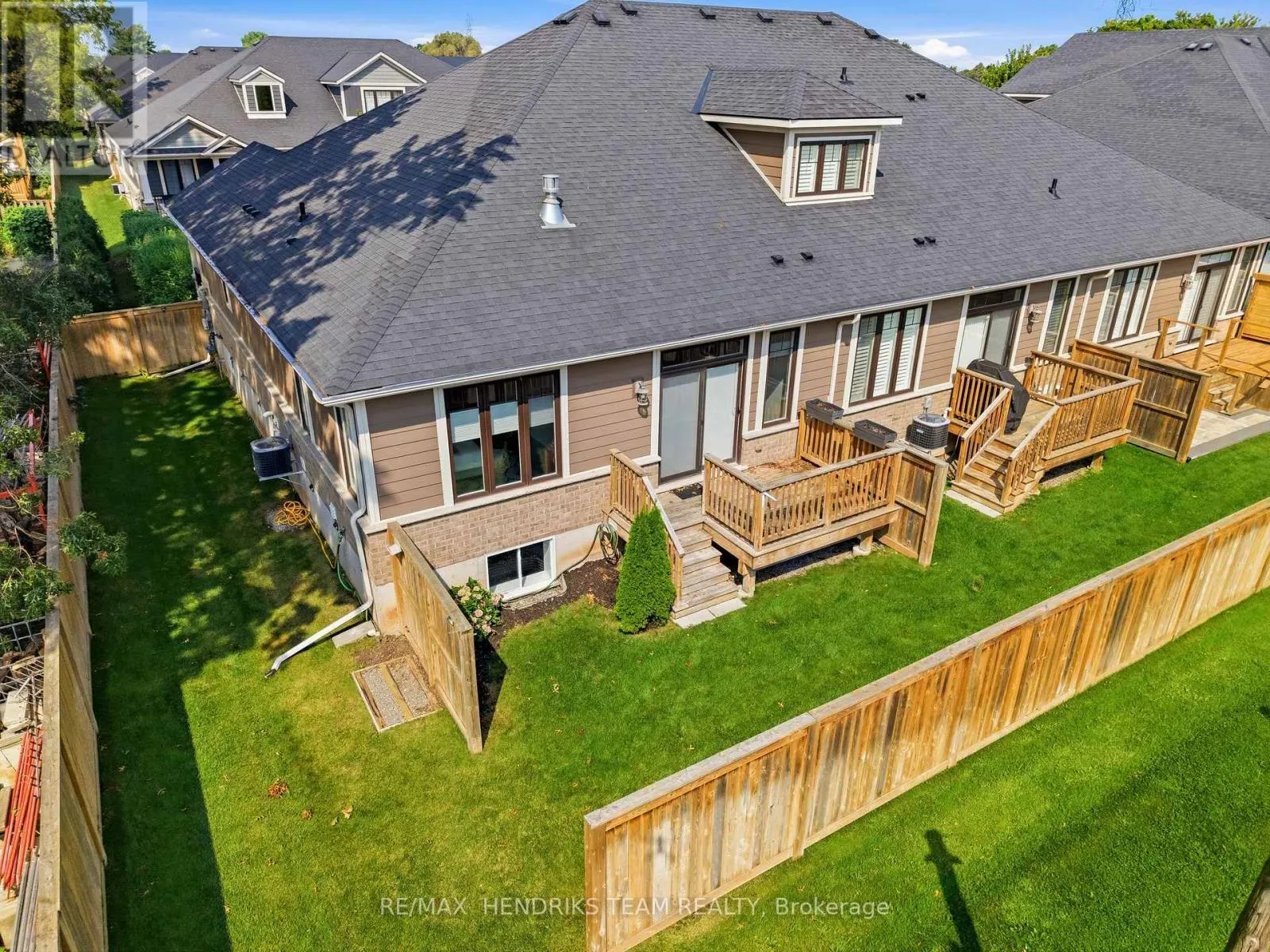 13 TURBINIA COURT