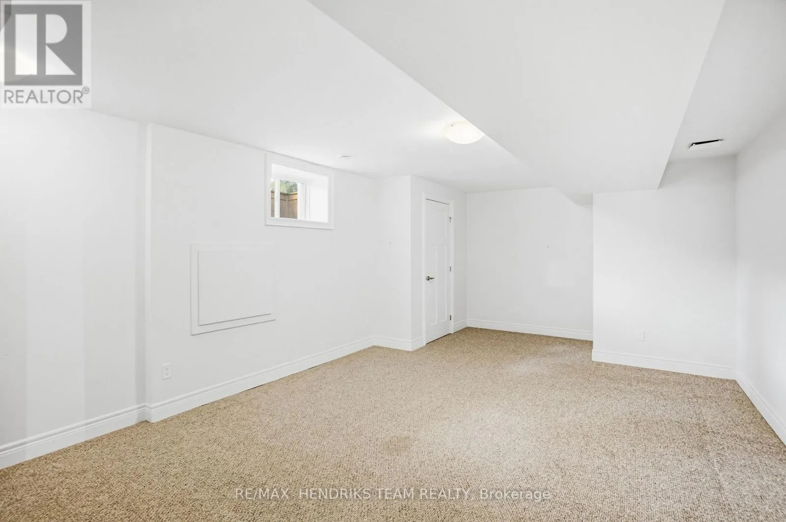 13 TURBINIA COURT