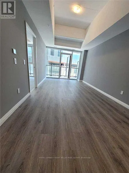 408 - 108 GARMENT STREET