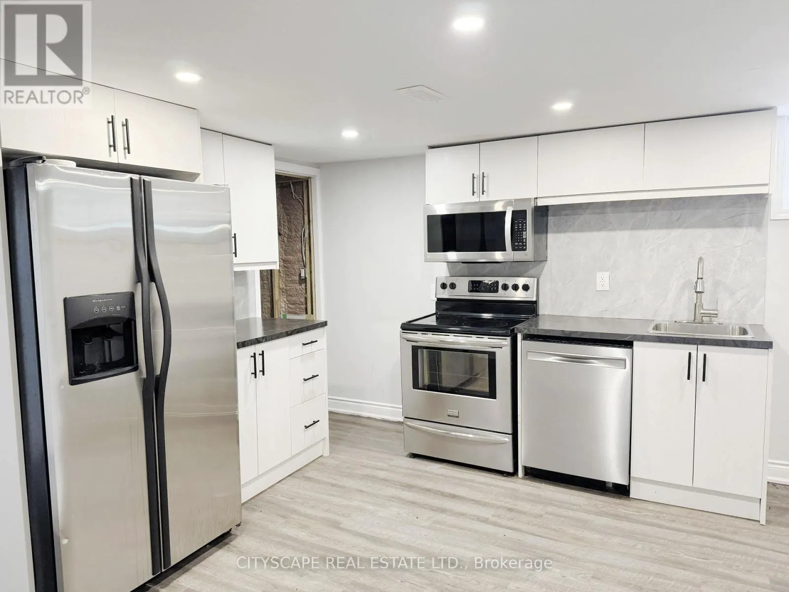 205 BONAVENTURE DRIVE
