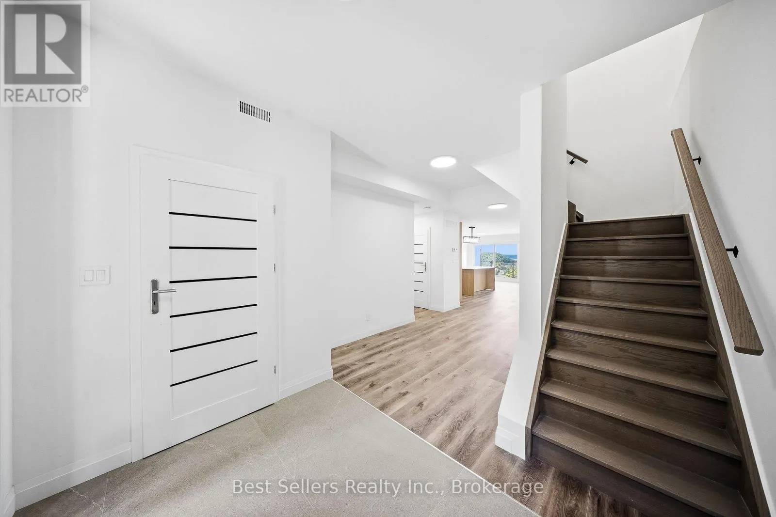 31 HORIZON LANE