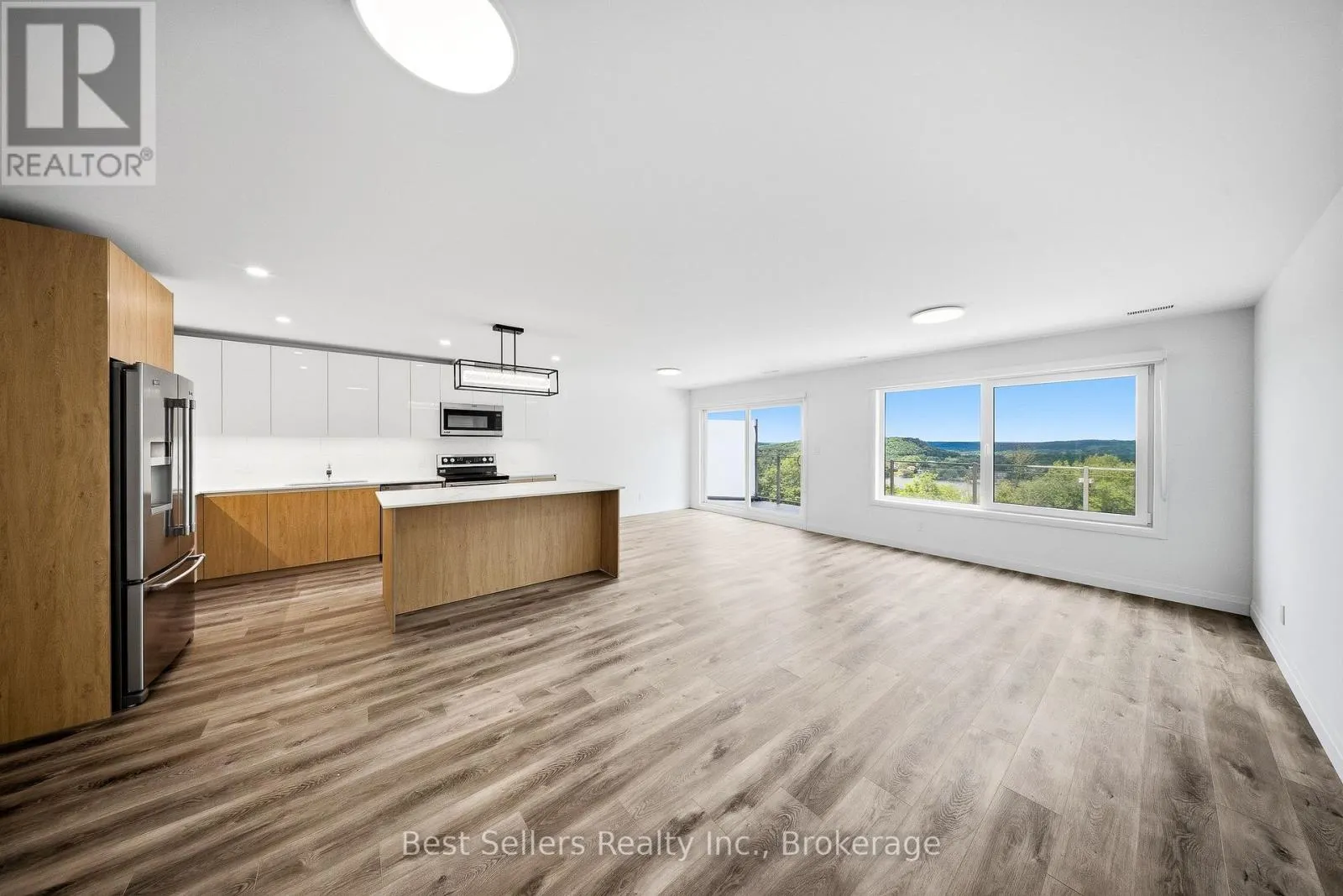 31 HORIZON LANE